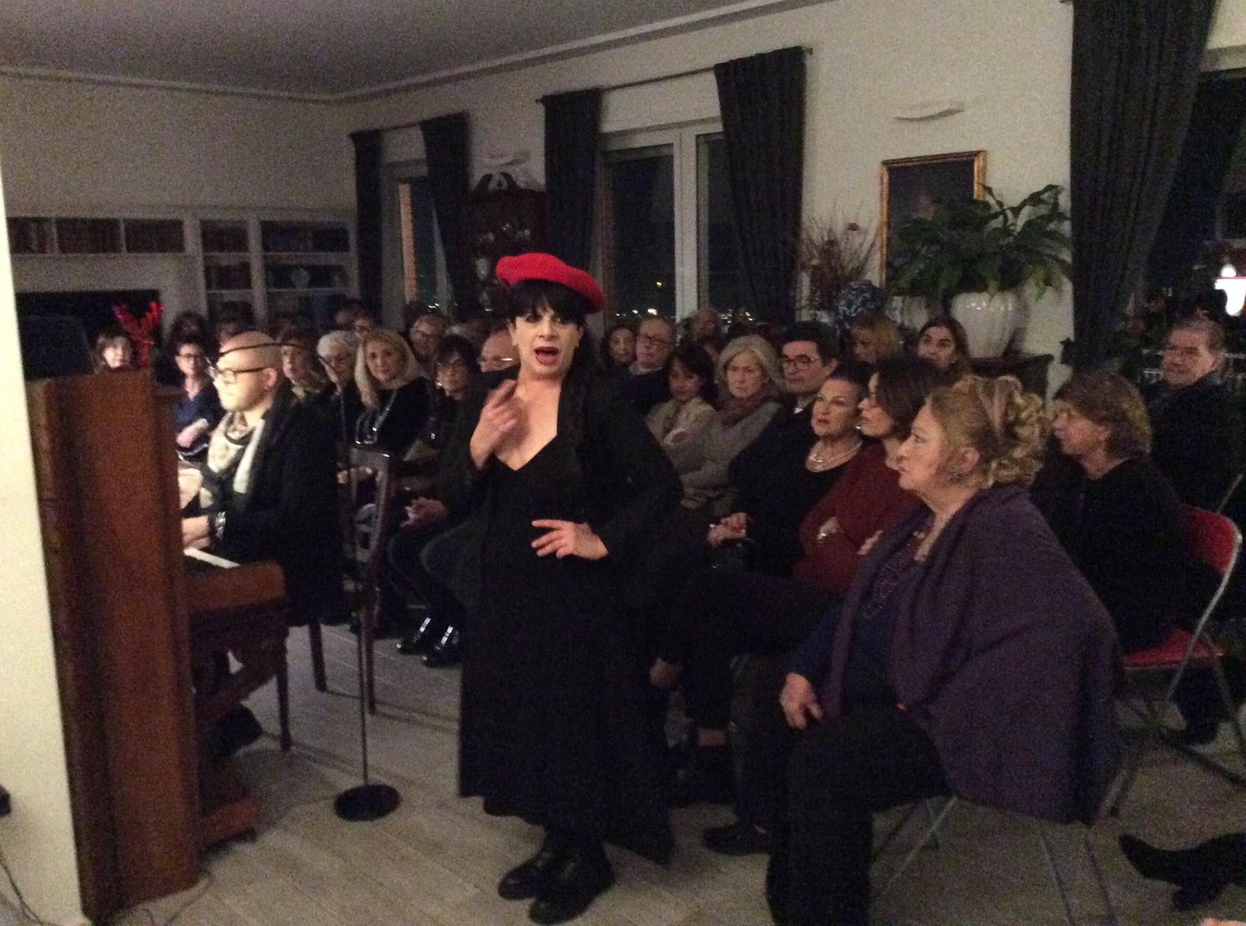Nino Rota's magical musical world, between words and music, in that sweet moment between the wake and the dream. An evening to honor the centenary of the great master Federico Fellini